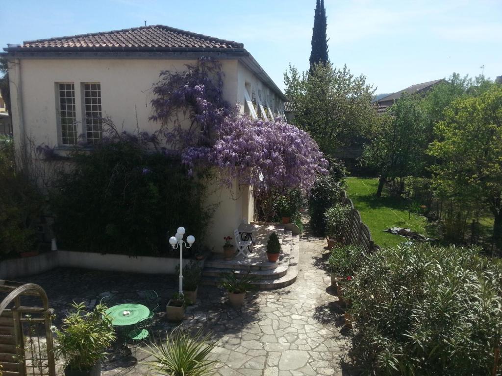 Hôtel La Résidence Villeneuve-sur-Lot Esterno foto